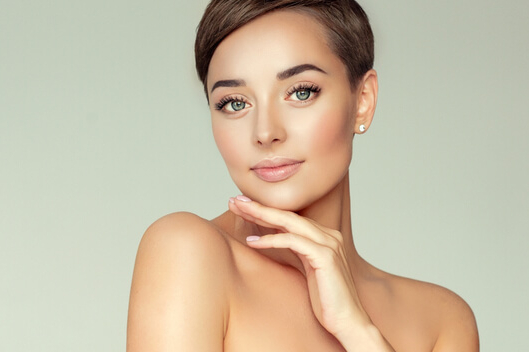 Look and Feel Refreshed This Summer with the HydraFacial Blog Post Featured Image