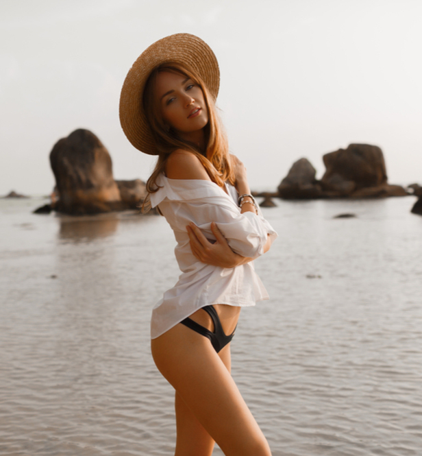 fashion woman at the beach